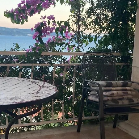 Adria Guest house
