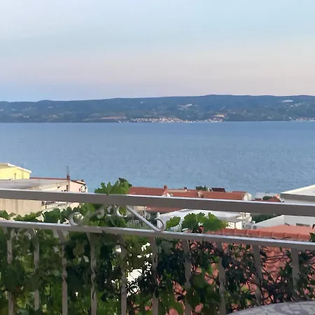 Adria Guest house *