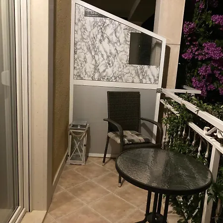 Adria Guest house *