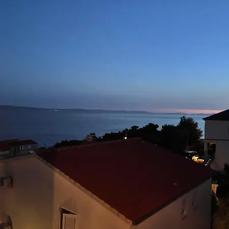 Adria Guest house *