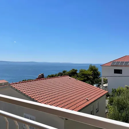 Adria Guest house